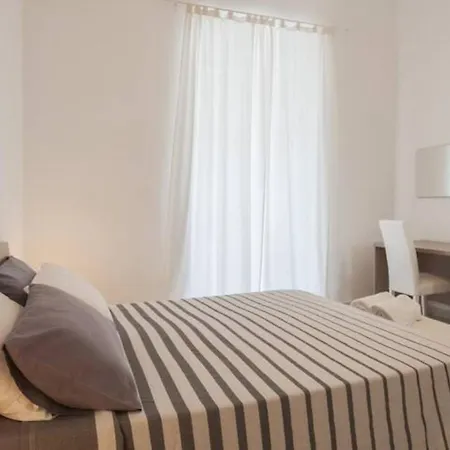 Guesthost - Vgm Gimma Apartament Bari