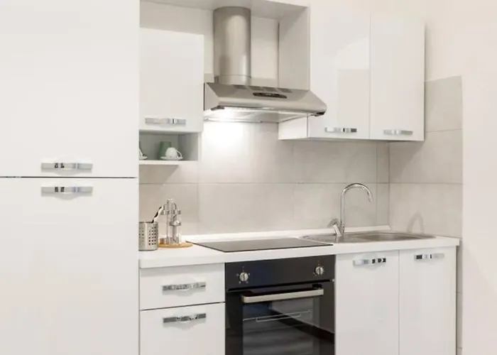 Guesthost - Vgm Gimma * Бари